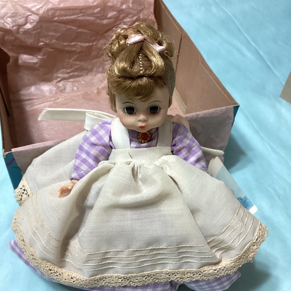 Madame Alexander Other - Madame Alexander Little Woman “MEG” Vintage Collector Doll